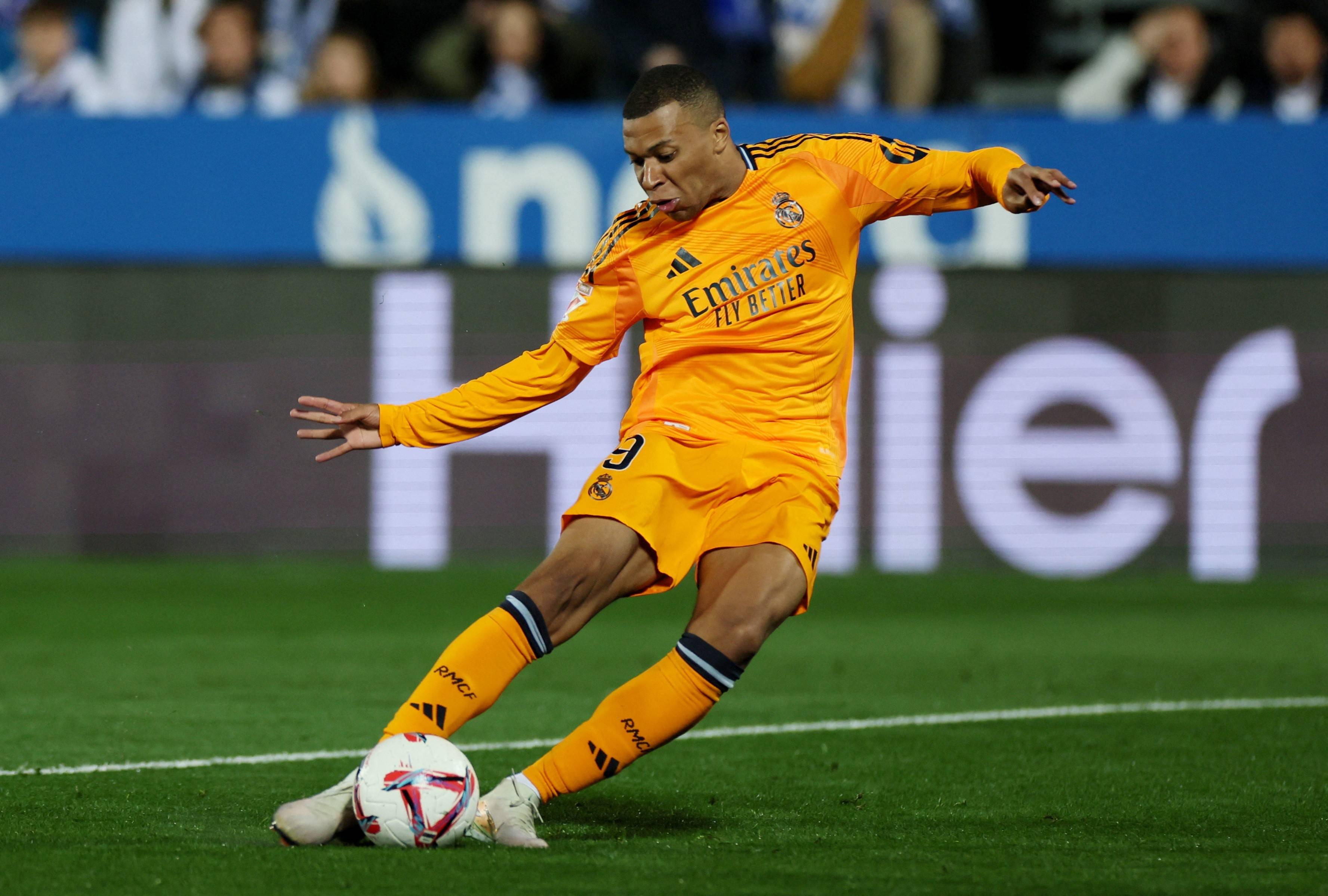 九游体育-皇家社会今晨造点机会国王杯今晚走向成谜之后，今晨马德里竞技调整名单以备国王杯 